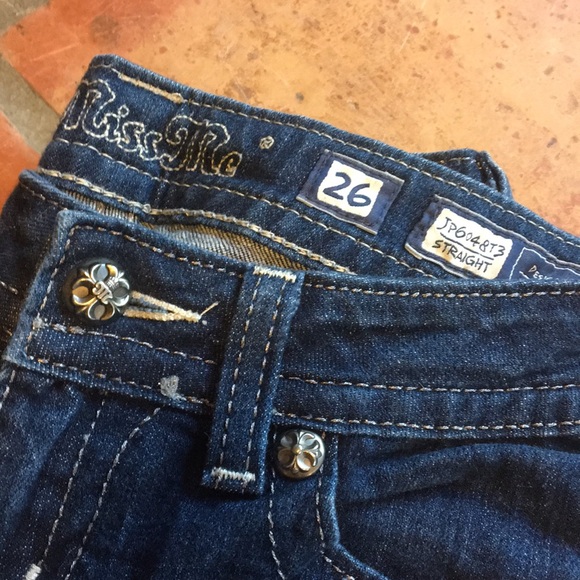 Miss Me Straight Leg Jeans 😍 - Picture 4 of 8